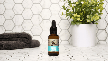 CASTAWAY COVE BEARD OIL & COLOGNE - US 1964